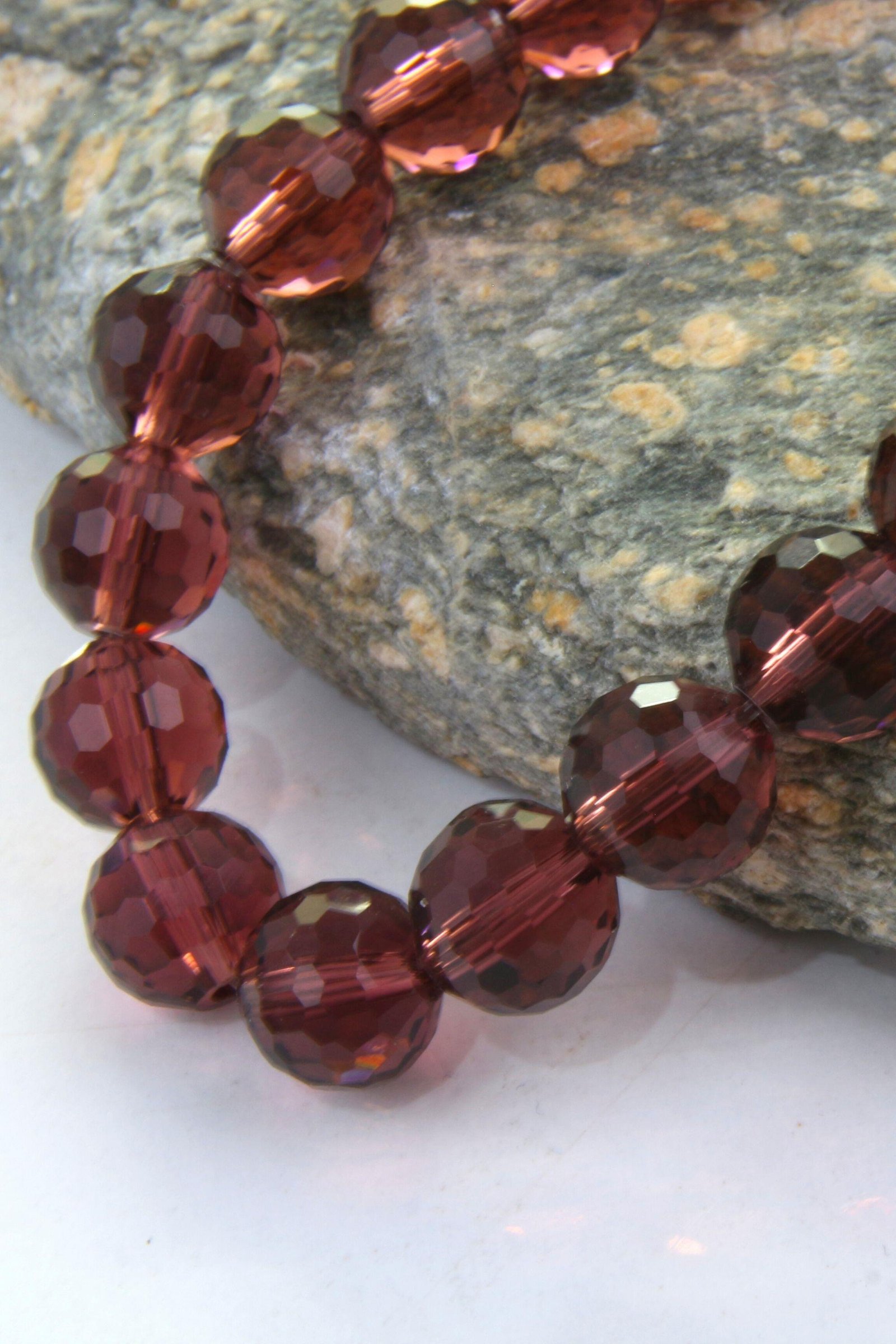 Hint Zultaniti Küre Kesim Zultanit Taşlı Tesbih  Zultanite Stone