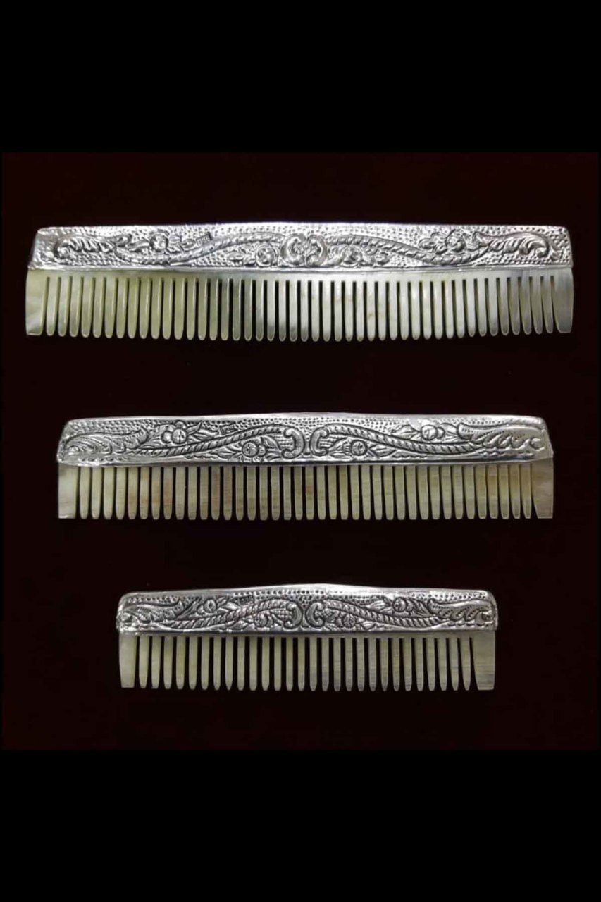 11 Cm 925 Ayar Gümüş Motifli El & Çanta Tarağı - Kemik Dişli Gümüş Tarak
