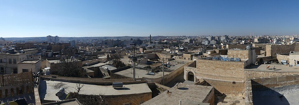 Taş evleriyle Midyat şehir panoraması, Mardin